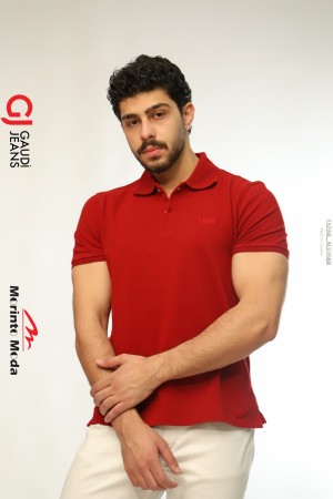 كنزة لاكوست